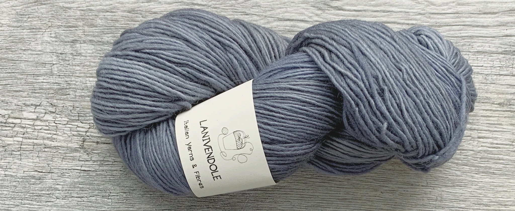 A Pure & Simple Wool - Lanivendole - Farm to Cable Yarns