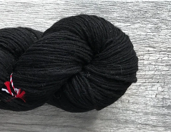 Beiroa DK Yarn - Retrosaria - Farm to Cable Yarns