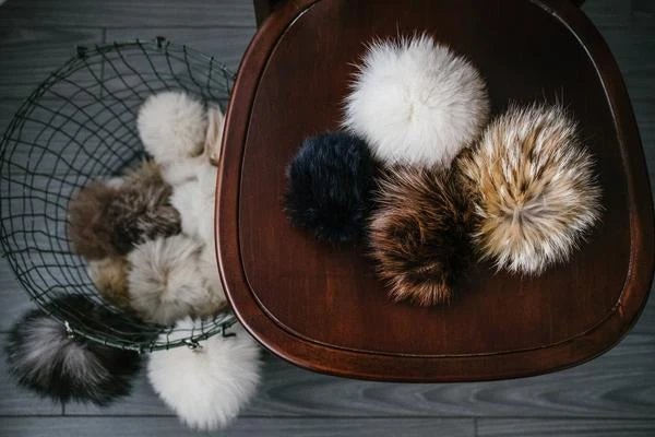 Pom Poms - Poppy's Pompom - Farm to Cable Yarns