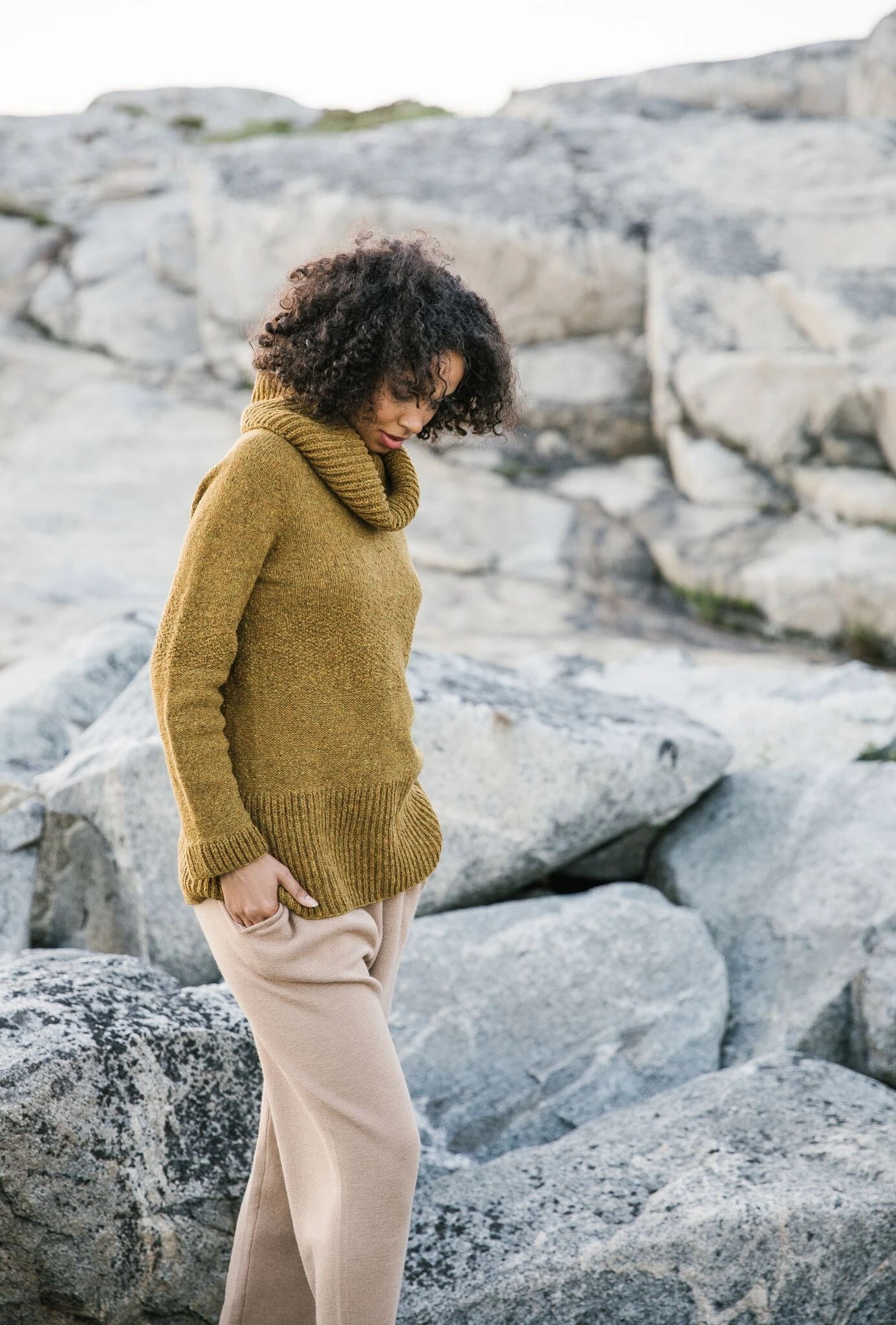 Laine Magazine Issue 9 - 1833 (FALL/WINTER 2019) - Farm to Cable Yarns
