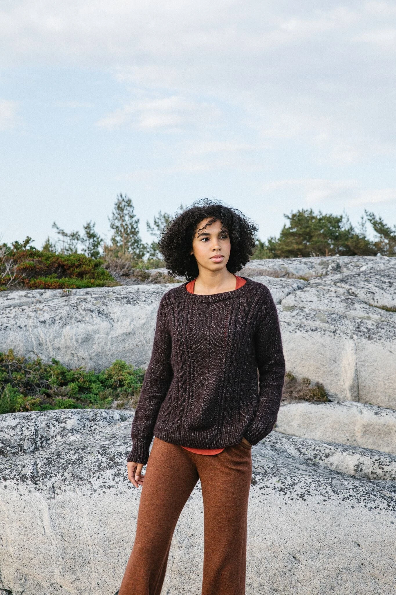 Laine Magazine Issue 9 - 1833 (FALL/WINTER 2019) - Farm to Cable Yarns