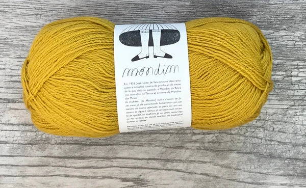 Mondim fingering/sock weight yarn - Farm to Cable Yarns