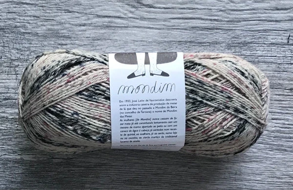 Mondim fingering/sock weight yarn - Farm to Cable Yarns