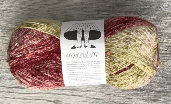 Mondim fingering/sock weight yarn - Farm to Cable Yarns