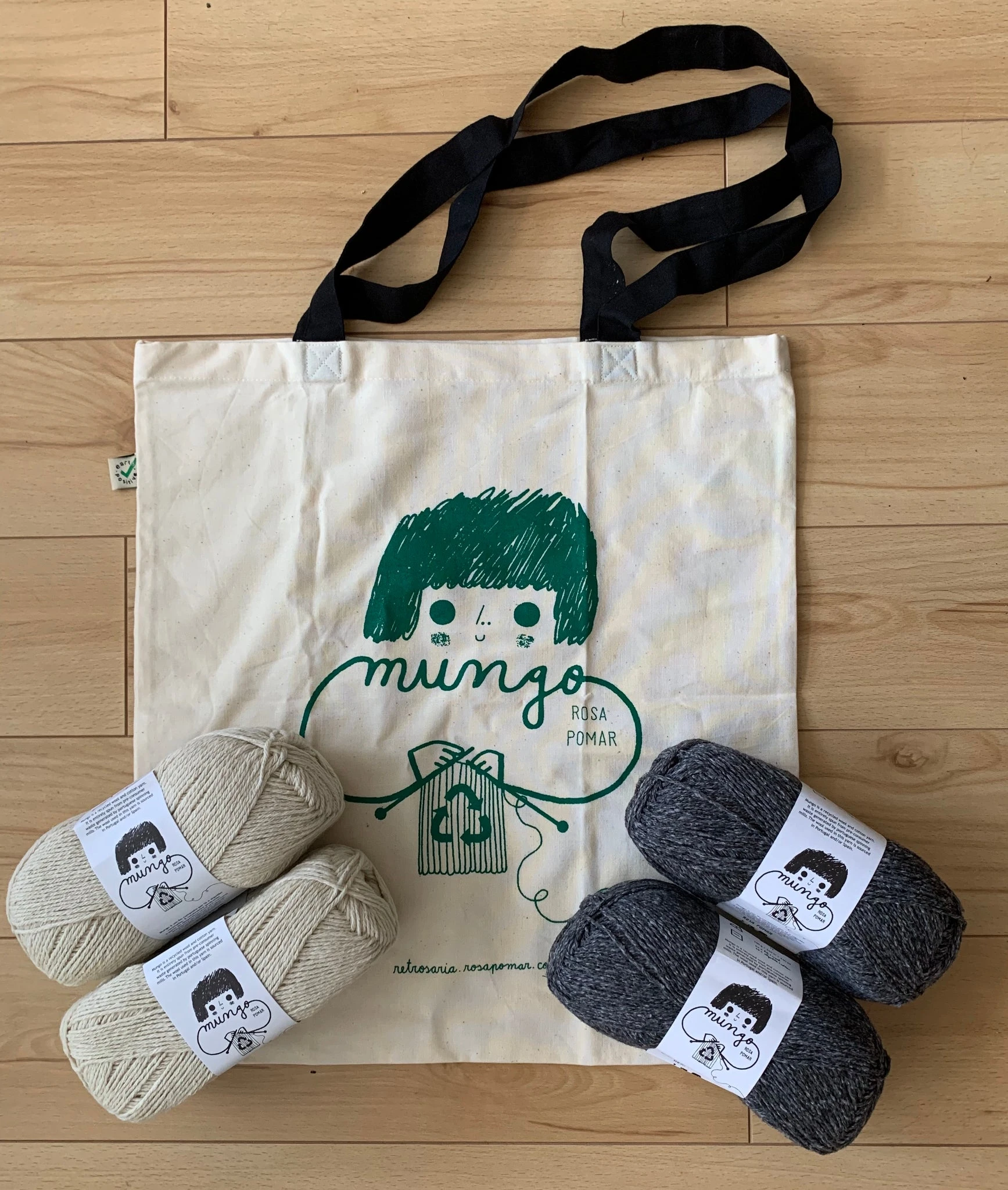 Mungo - Retrosaria - Farm to Cable Yarns