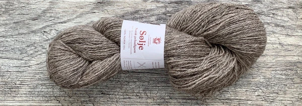 Hillesvåg Sølje - Farm to Cable Yarns