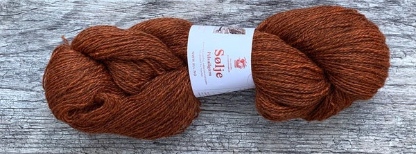 Hillesvåg Sølje - Farm to Cable Yarns