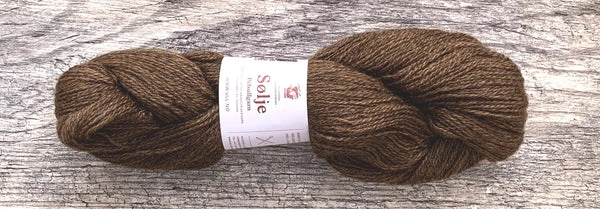 Hillesvåg Sølje - Farm to Cable Yarns