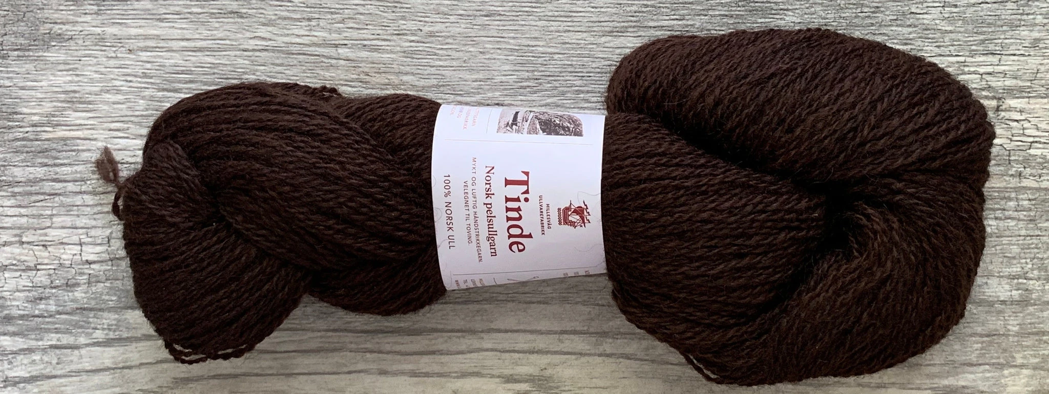 Hillesvåg Tinde - Farm to Cable Yarns