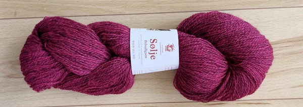Hillesvåg Sølje - Farm to Cable Yarns