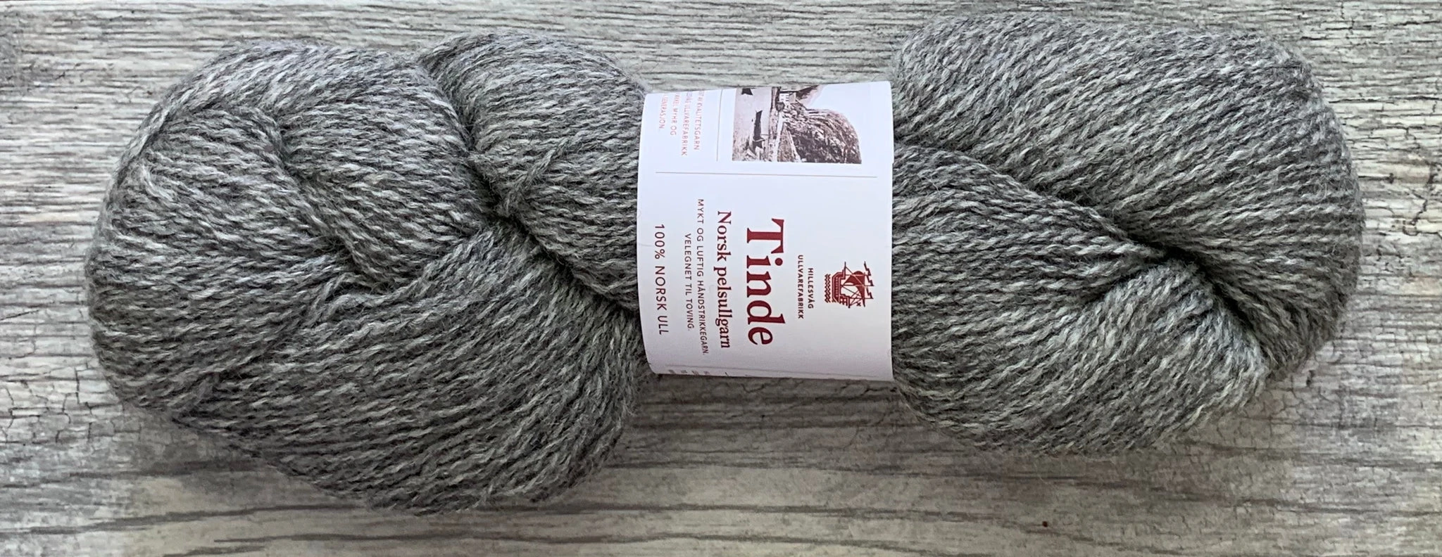 Hillesvåg Tinde - Farm to Cable Yarns