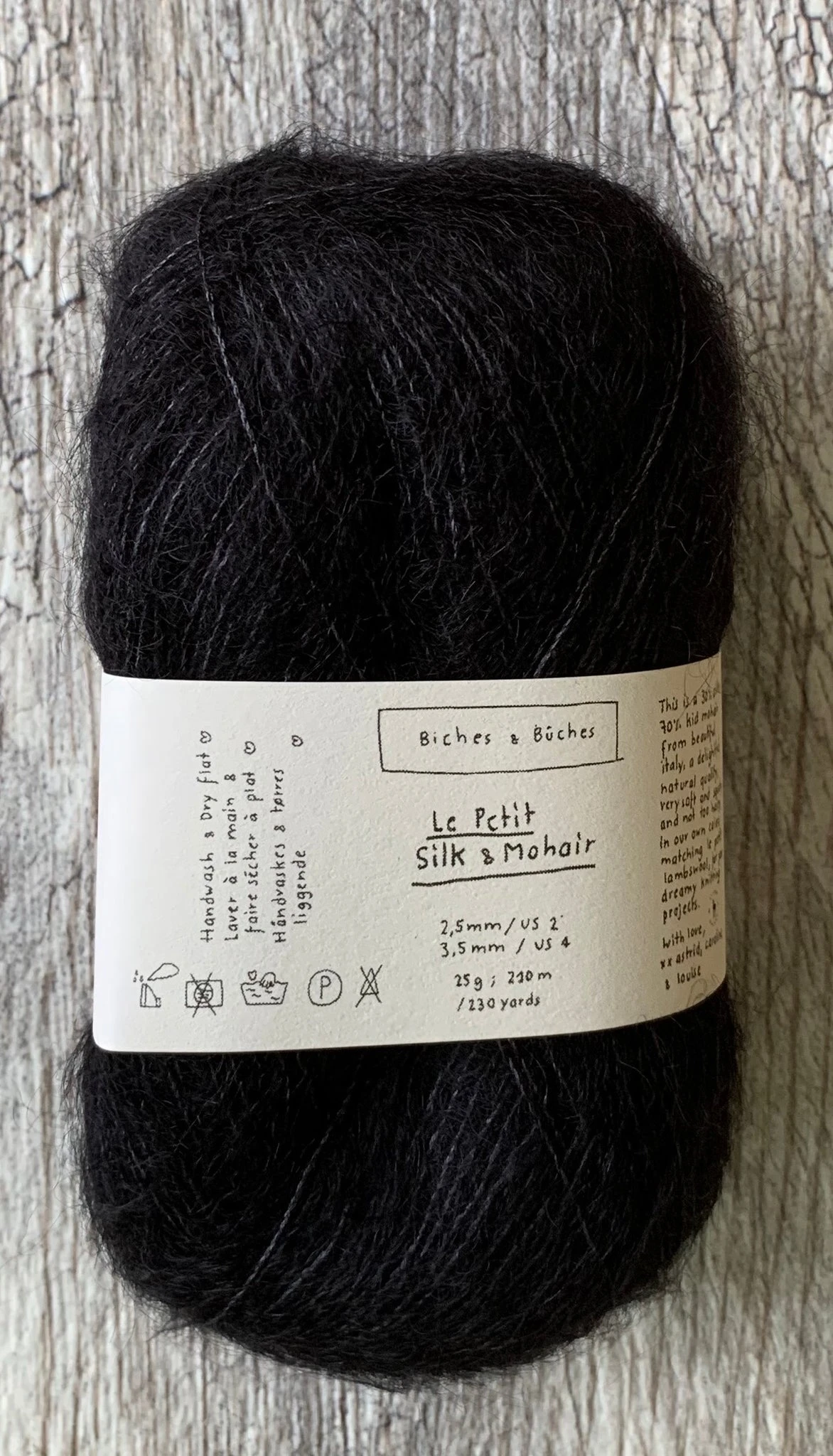 BICHES & BÛCHES - LE PETIT SILK & MOHAIR
