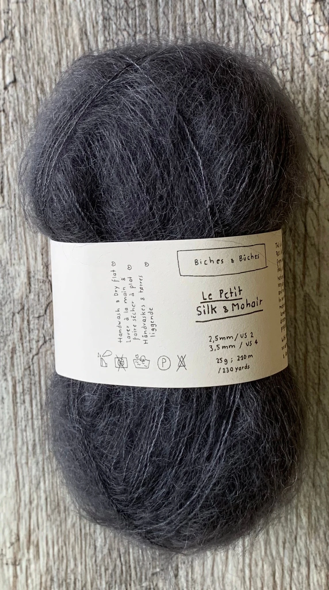 BICHES & BÛCHES - LE PETIT SILK & MOHAIR