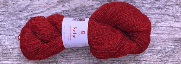 Hillesvåg Sølje - Farm to Cable Yarns