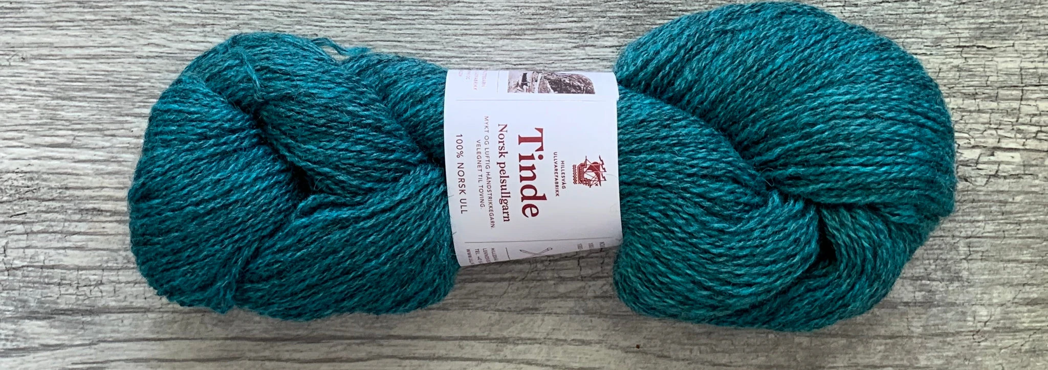 Hillesvåg Tinde - Farm to Cable Yarns